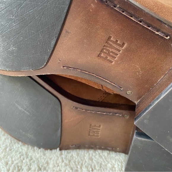 Frye Ray Grommet Brown Suede Women's Boots 9.5 NWOT - Picture 10 of 15